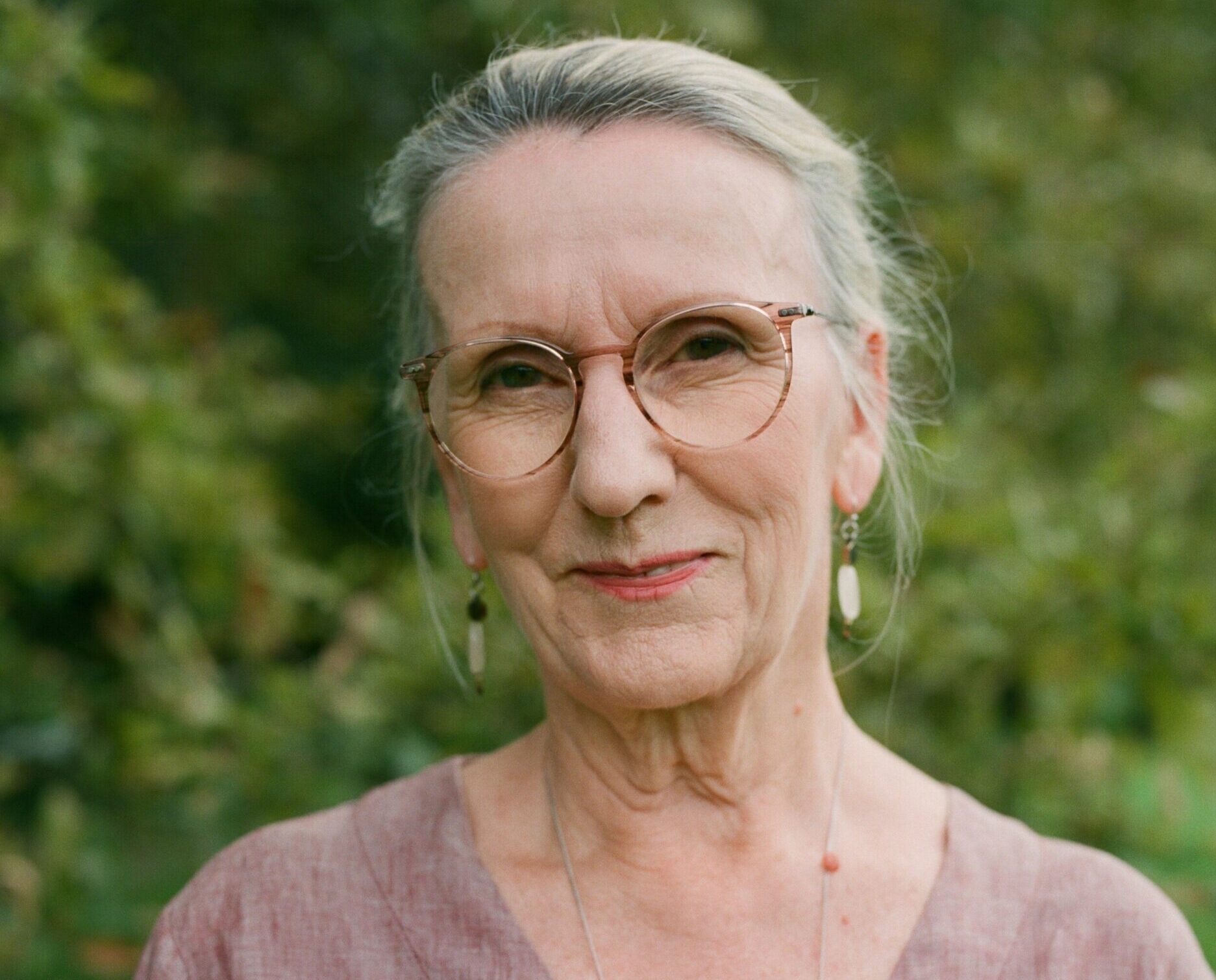Lis hughes jones